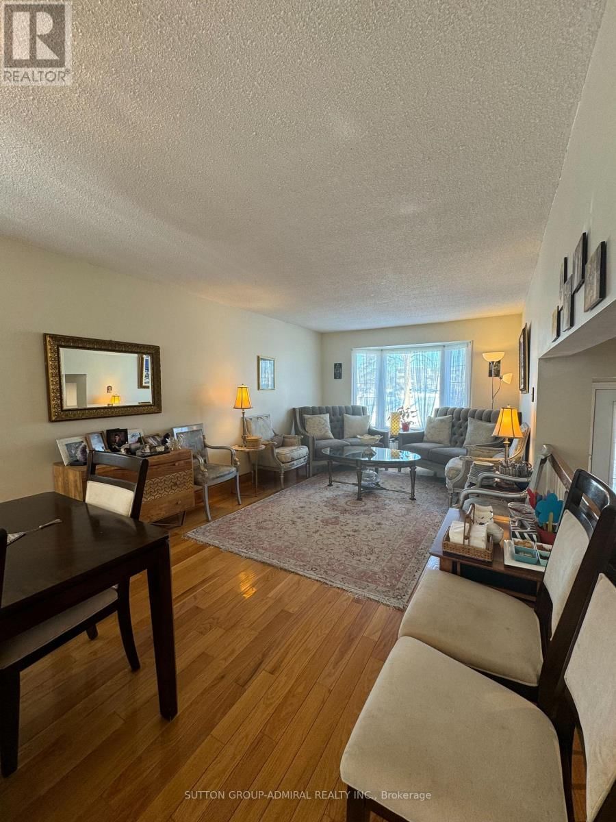 271 WELDRICK ROAD Image 5