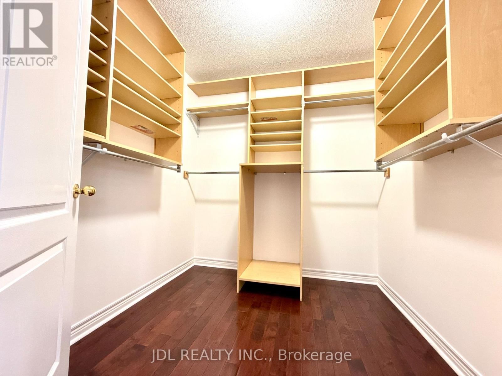 69 GAIL PARKS CRESCENT Image 22