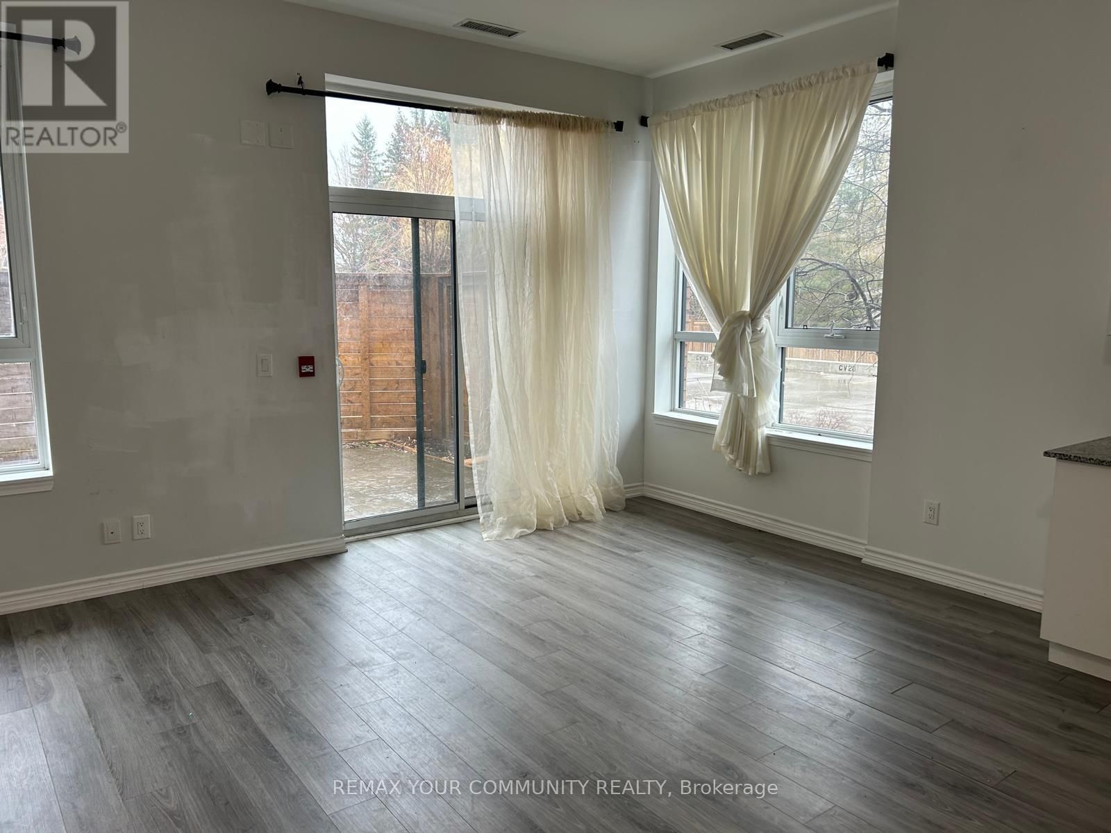 107 - 11611 YONGE STREET Image 20