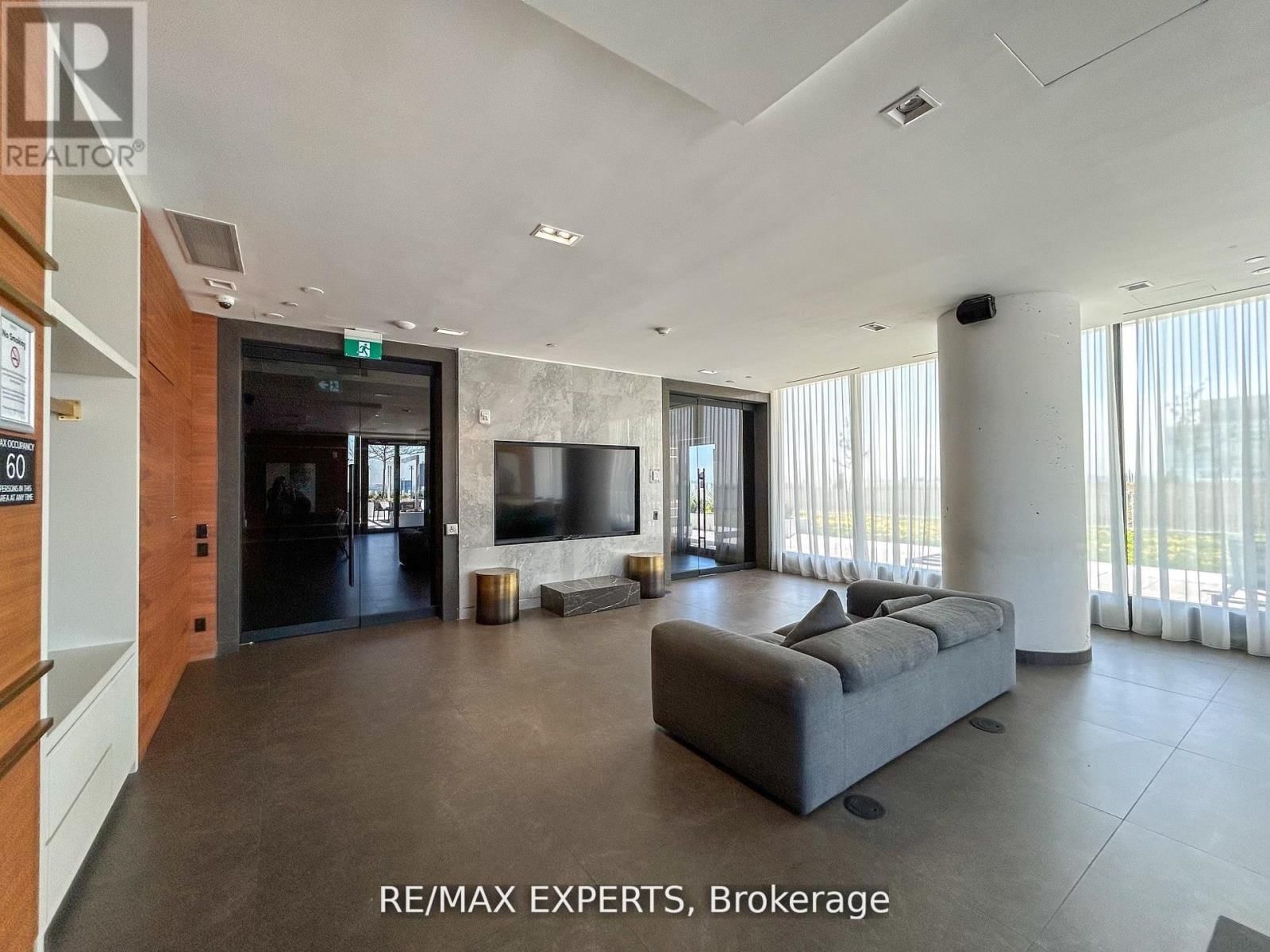 Th05 - 9 BUTTERMILL AVENUE WEST Image 30