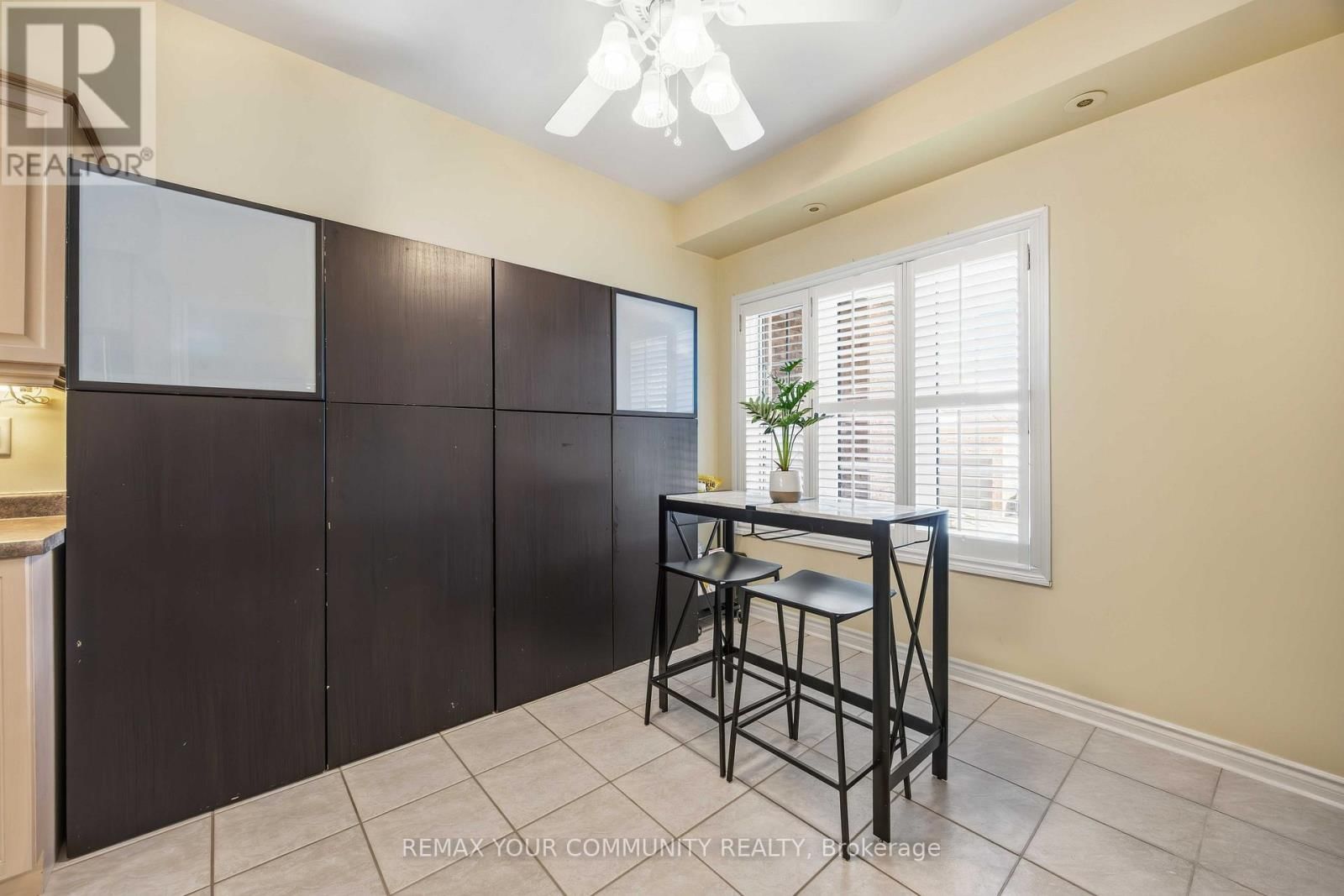 17 - 520 SILKEN LAUMANN DRIVE Image 29