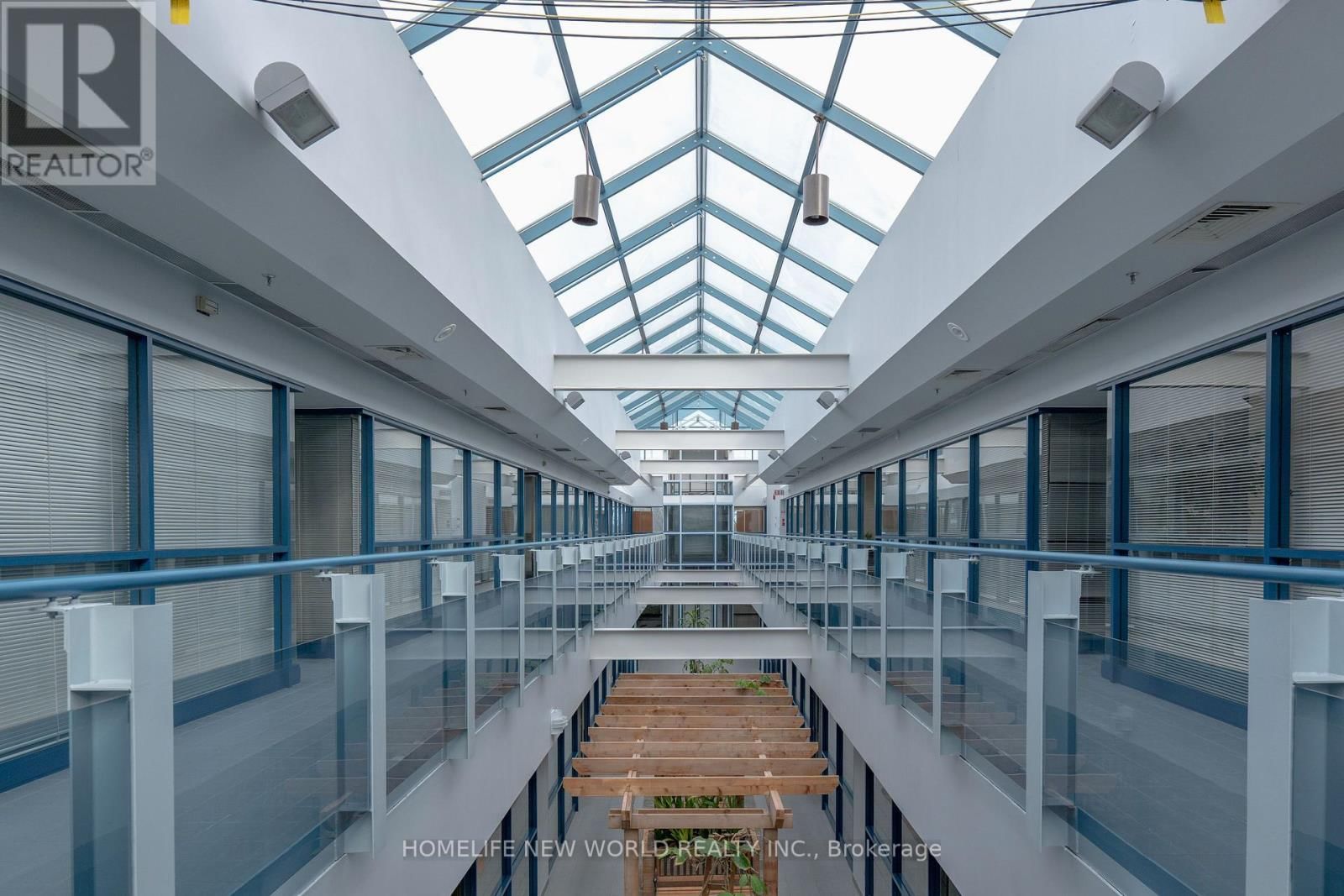 118 - 8901 WOODBINE AVENUE Image 31