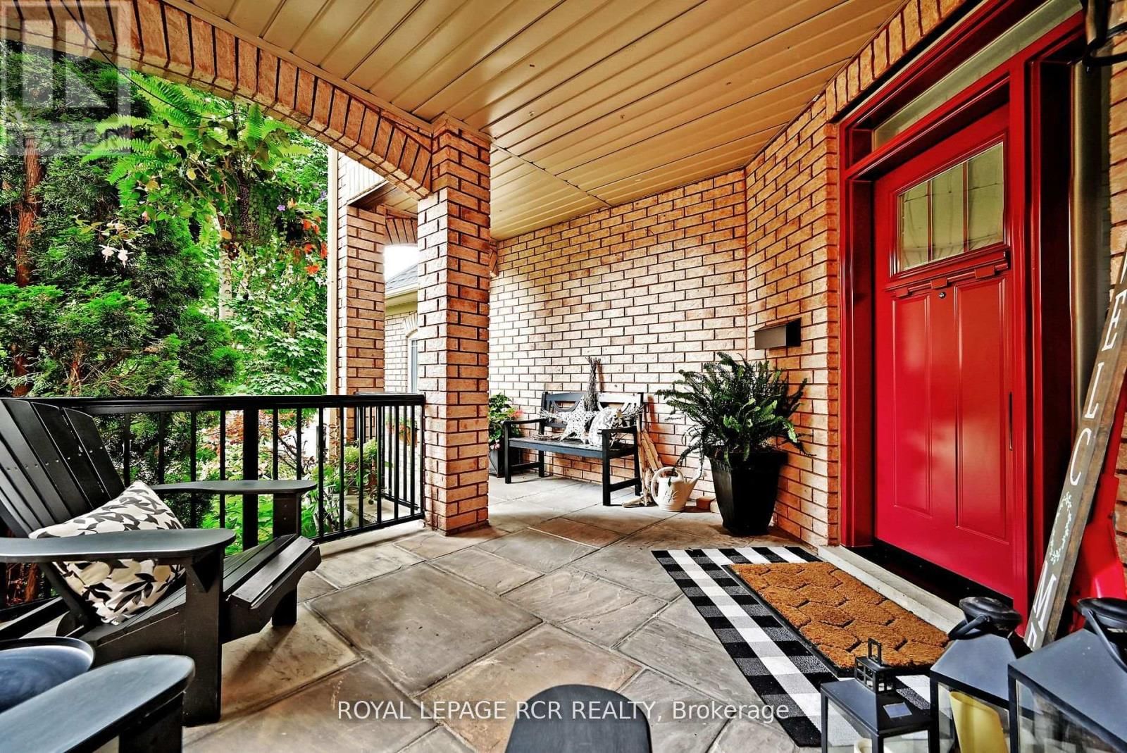 142 REGATTA AVENUE Image 38