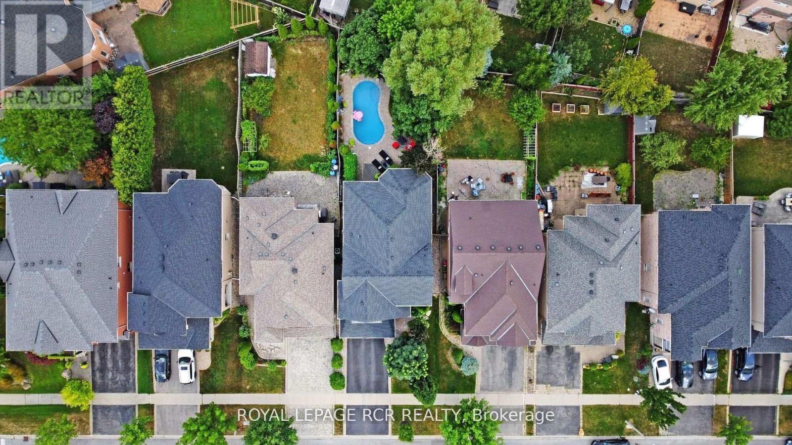 142 REGATTA AVENUE Image 44