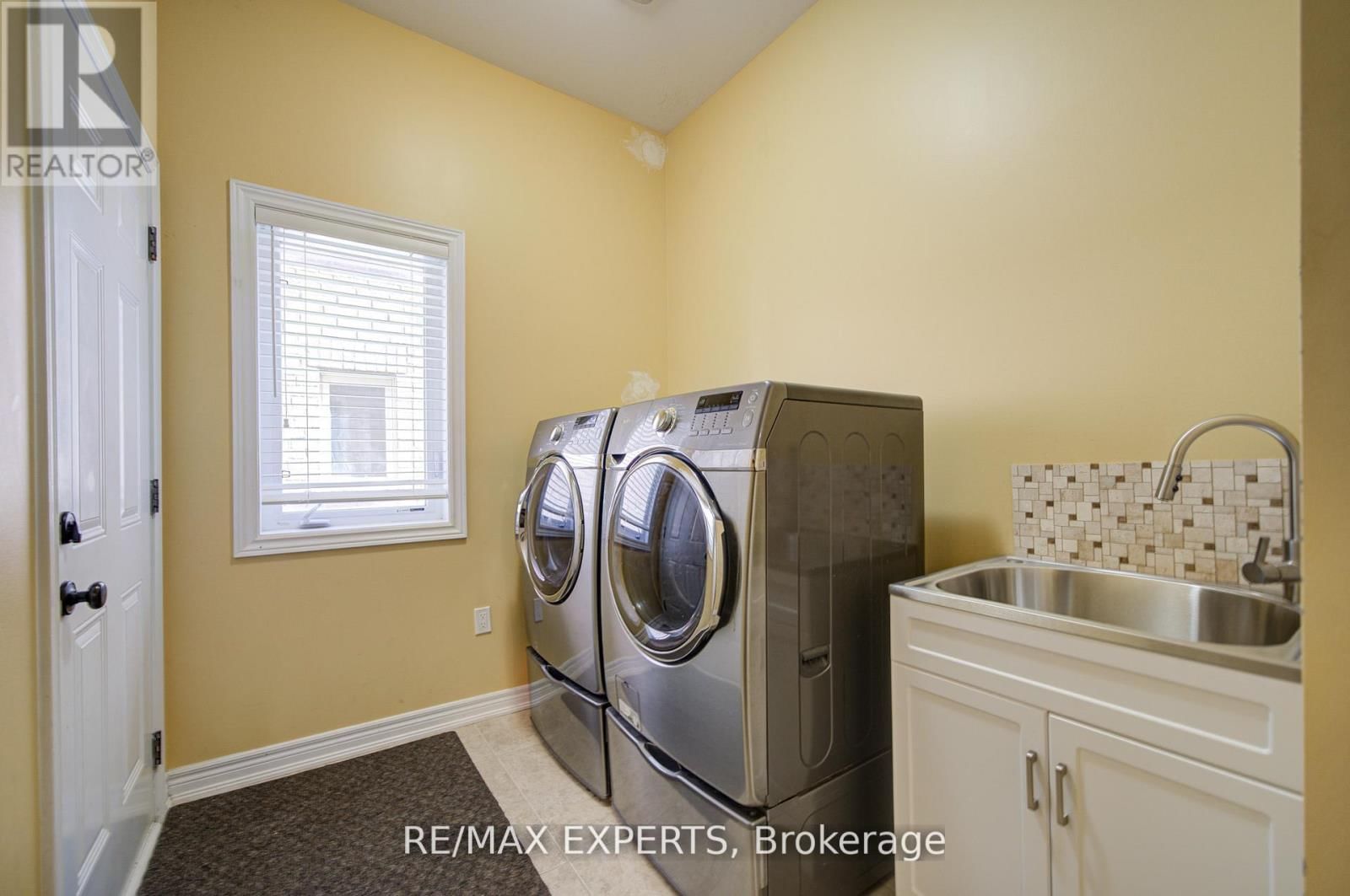 277 CHATFIELD DRIVE SOUTH Image 13