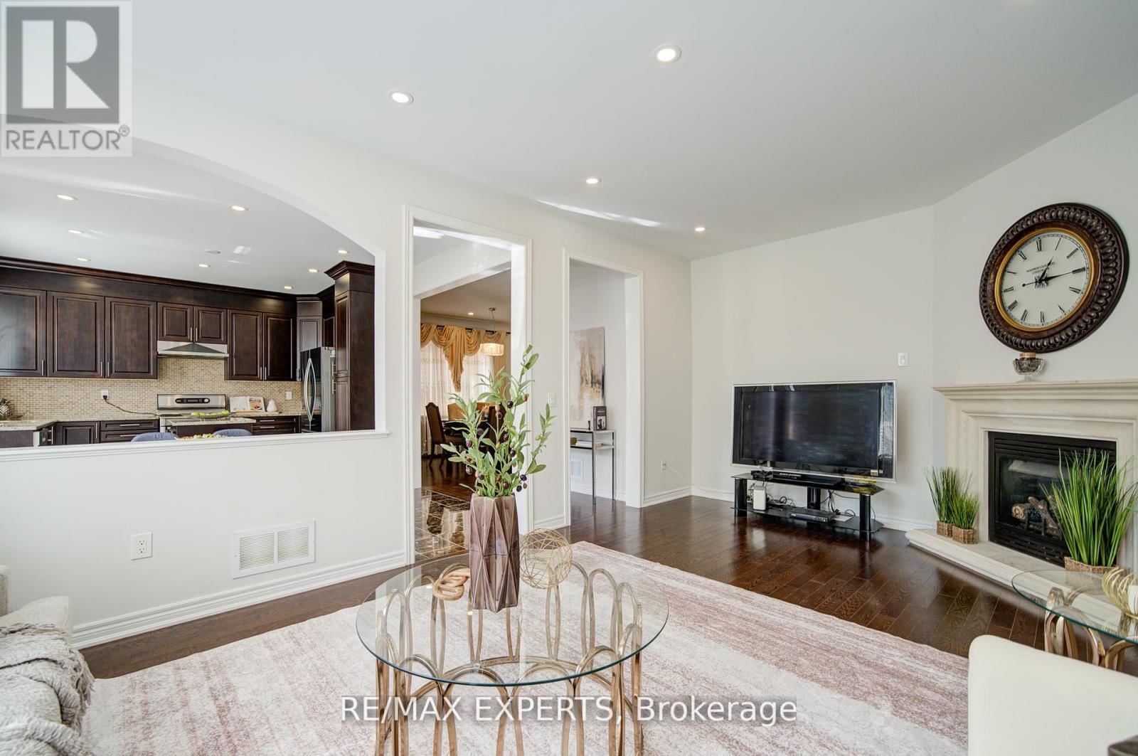 277 CHATFIELD DRIVE SOUTH Image 28