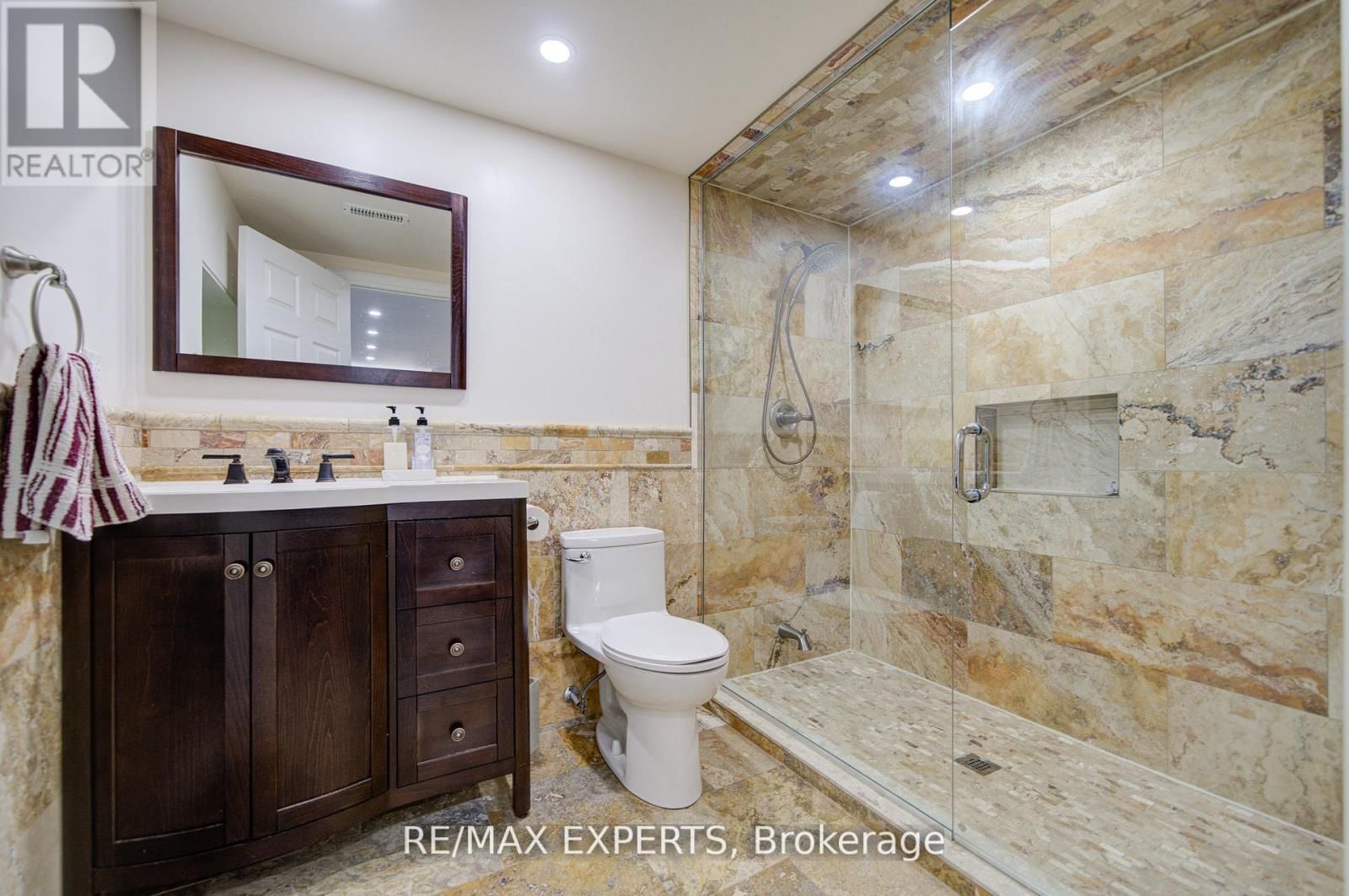 277 CHATFIELD DRIVE SOUTH Image 45