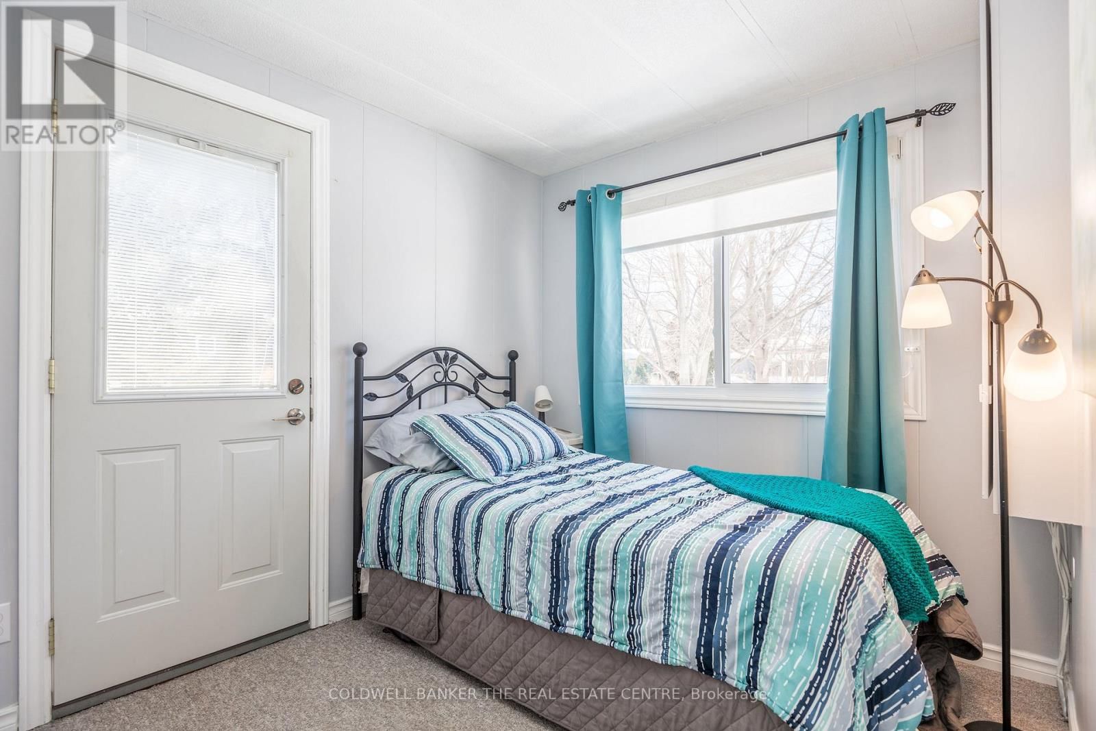 5 BROADWAY AVENUE Image 16