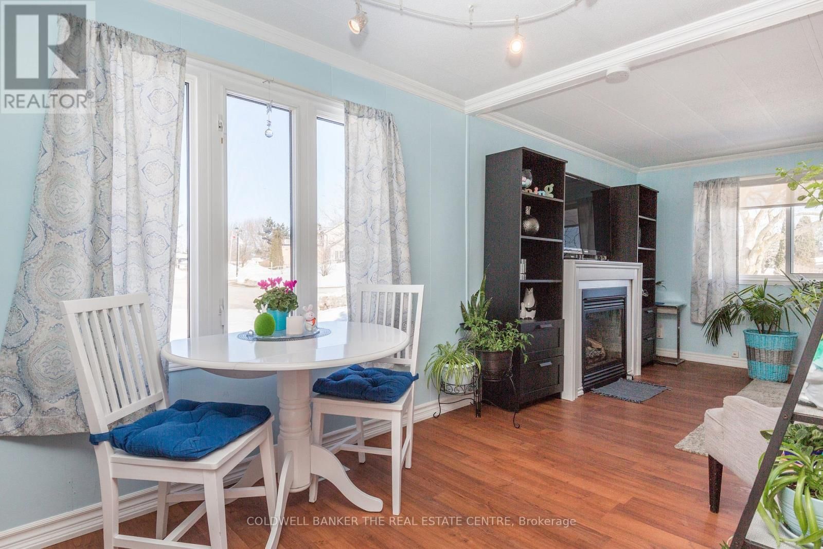 5 BROADWAY AVENUE Image 7