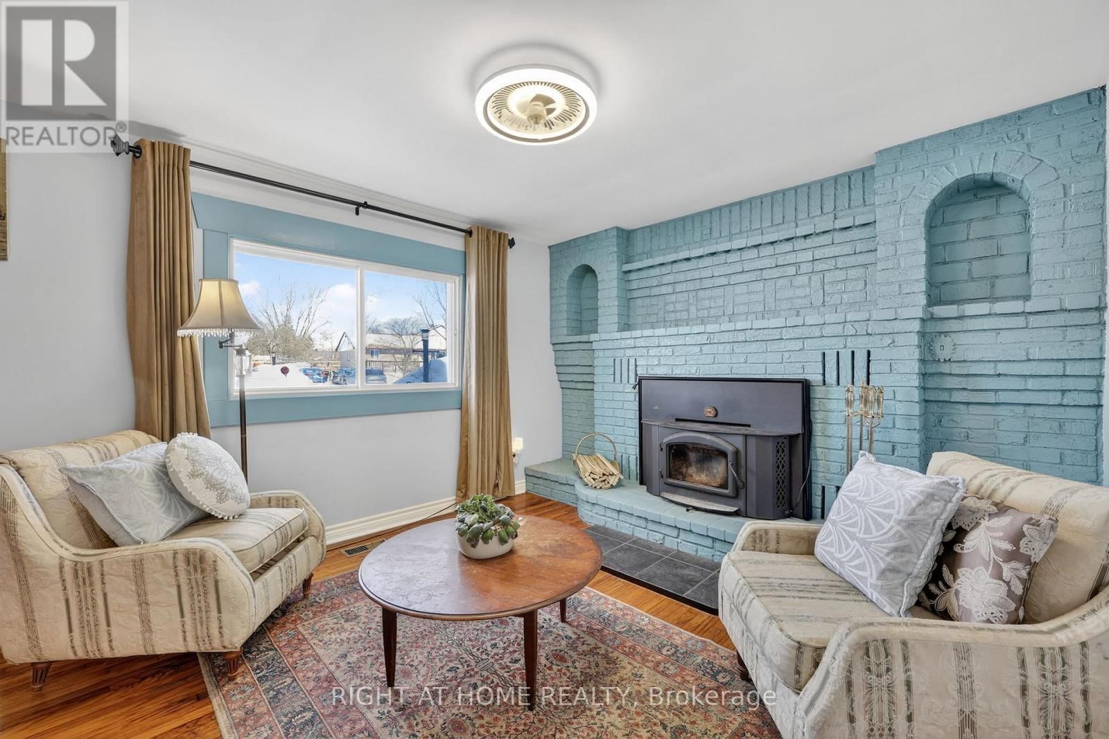 246 CALFORD STREET Image 16