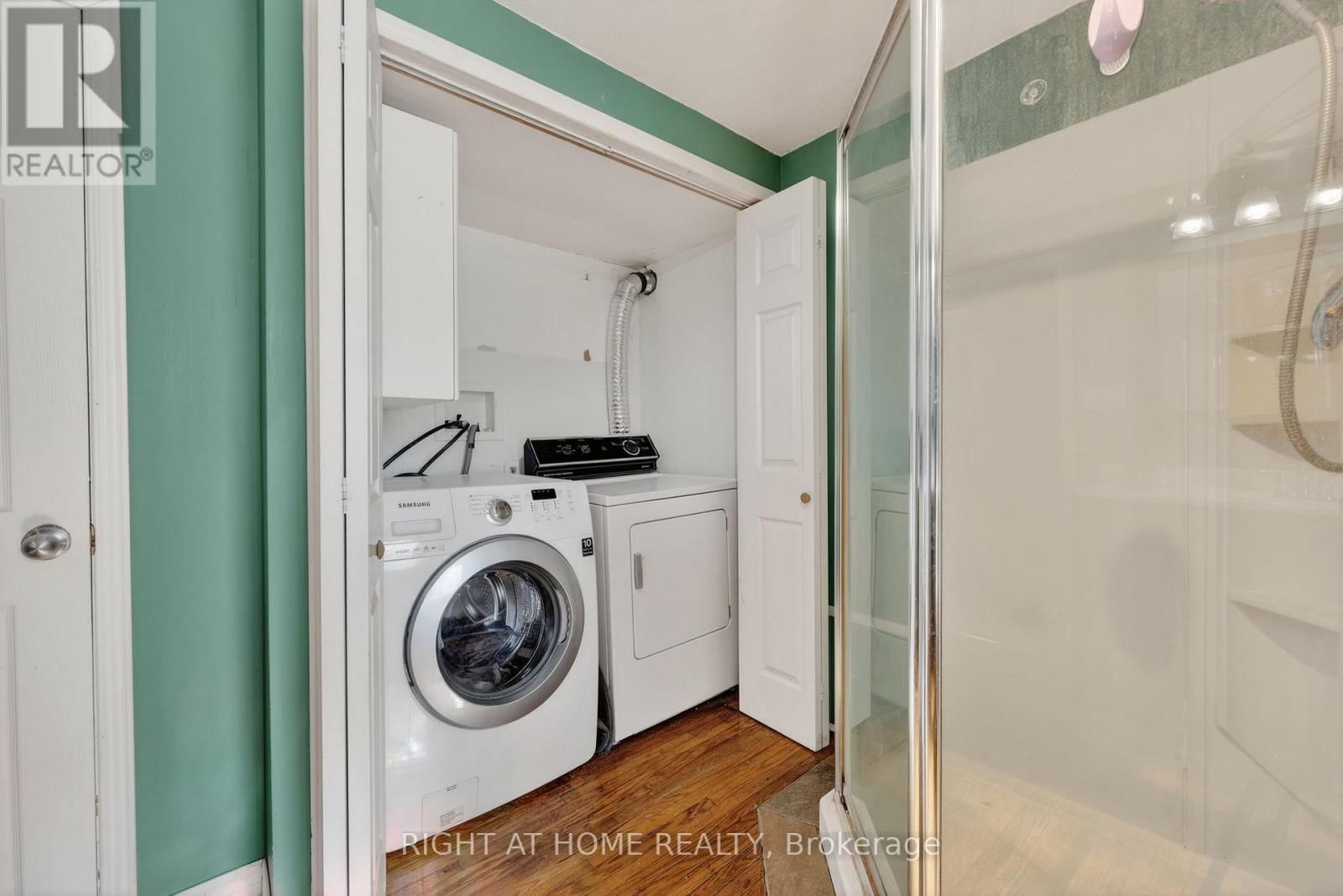 246 CALFORD STREET Image 31