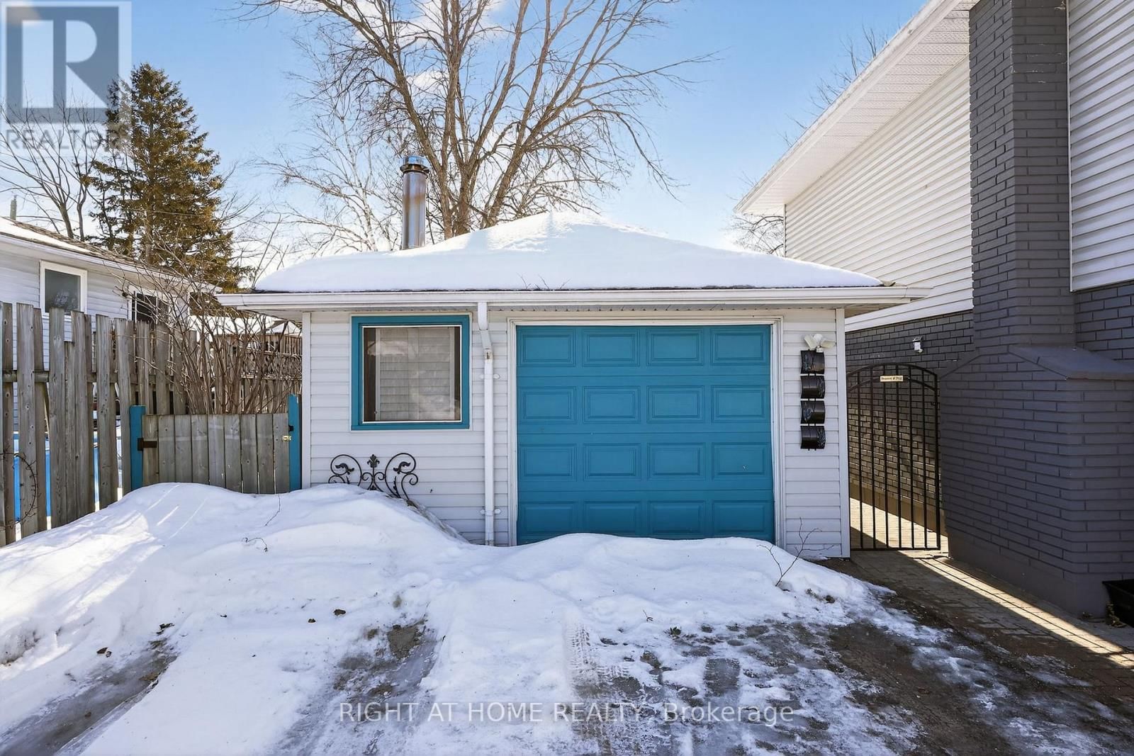 246 CALFORD STREET Image 35