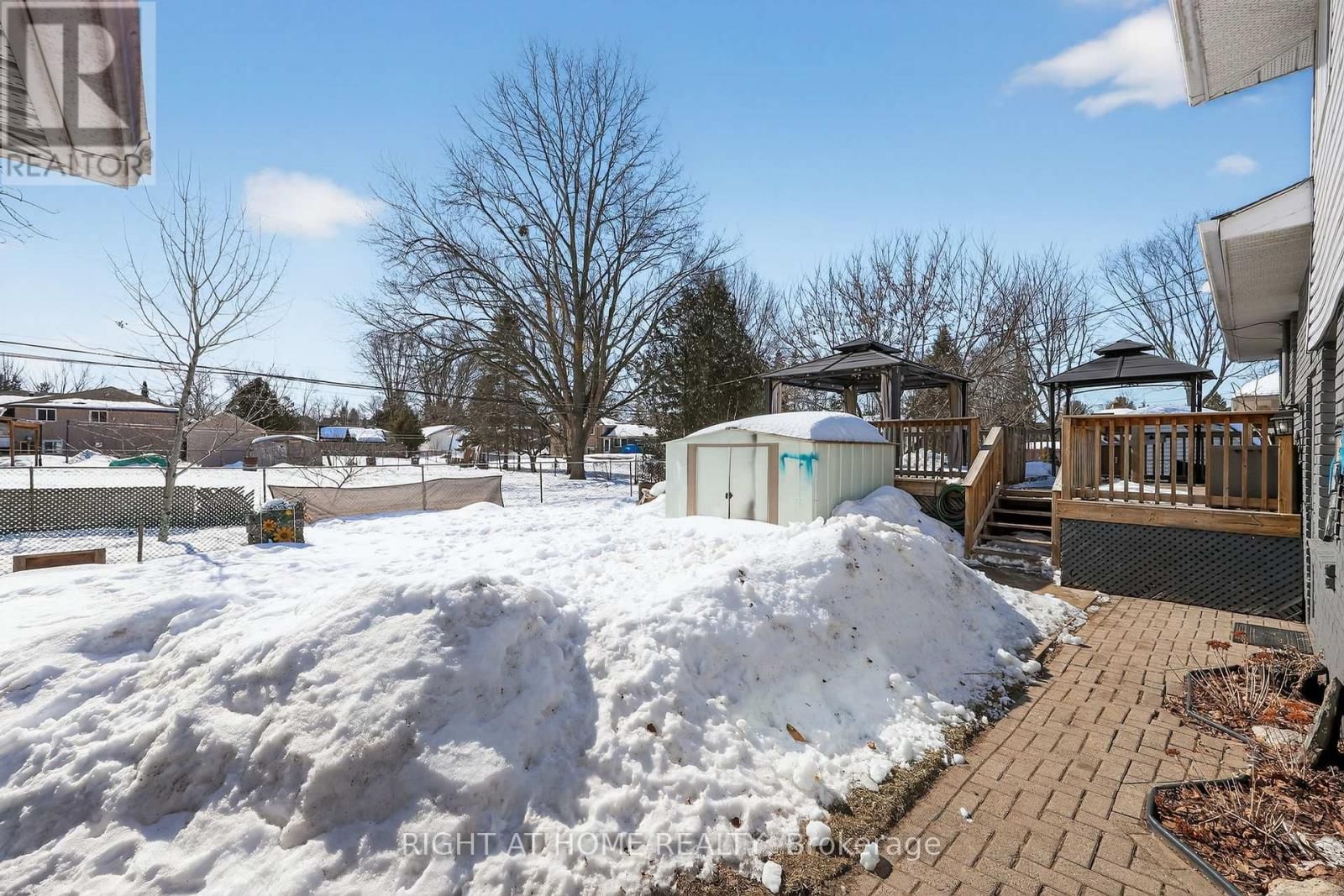 246 CALFORD STREET Image 40