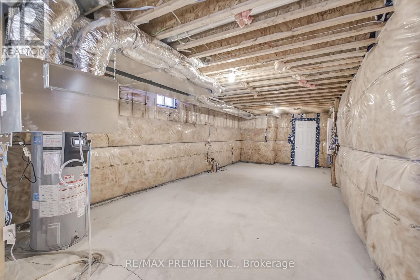 207 FALLHARVEST WAY Image 46