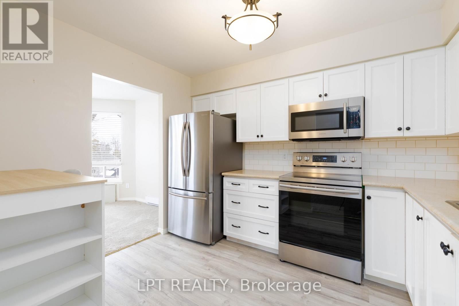 309 - 111 GREW BOULEVARD Image 11