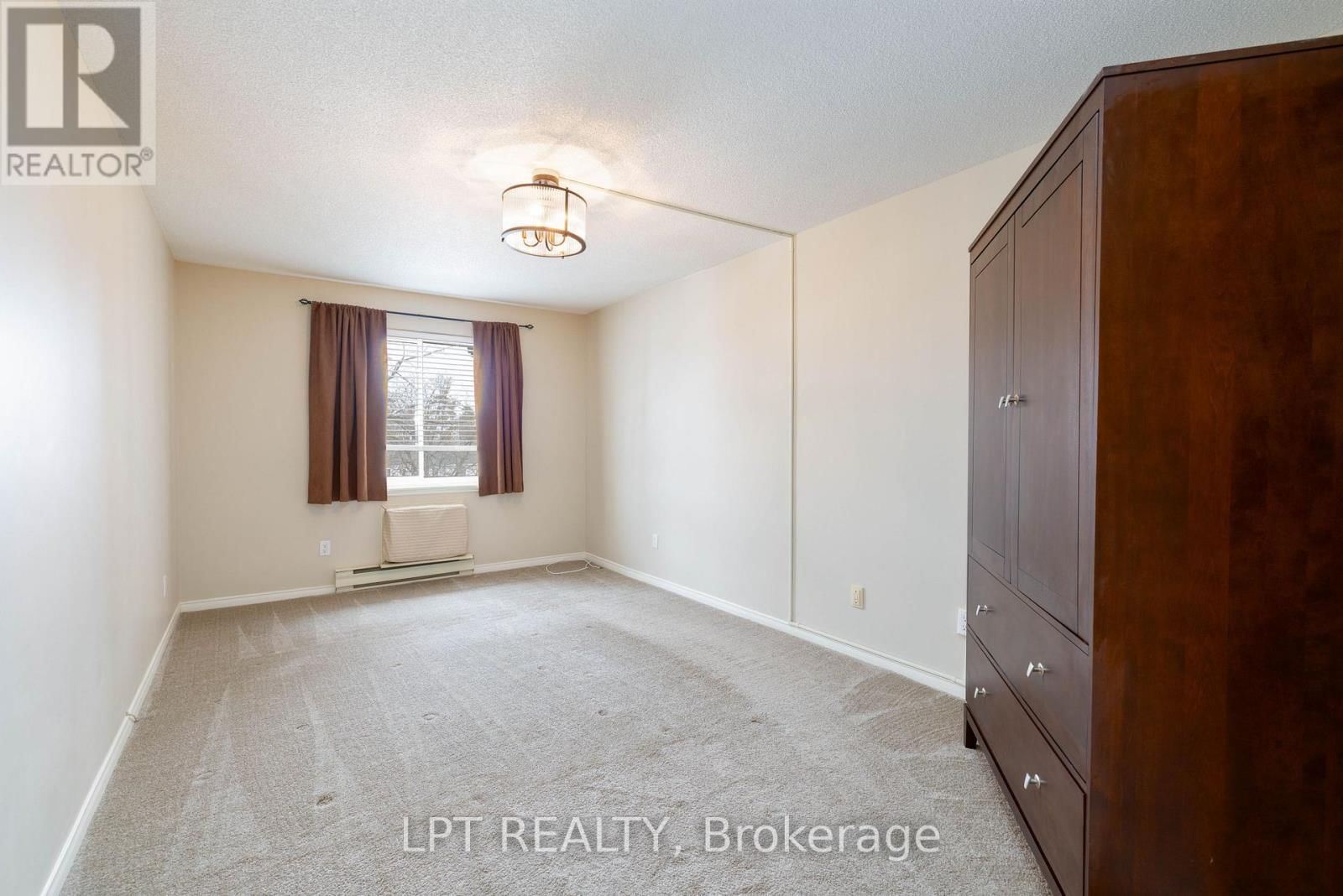 309 - 111 GREW BOULEVARD Image 13