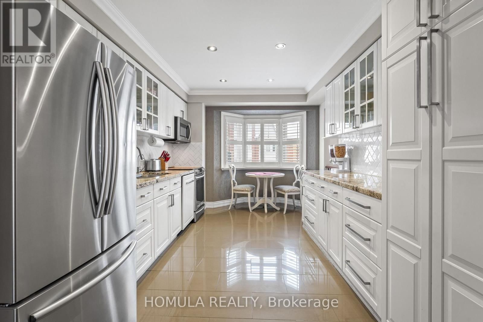 211 WOODBRIDGE AVENUE Image 12