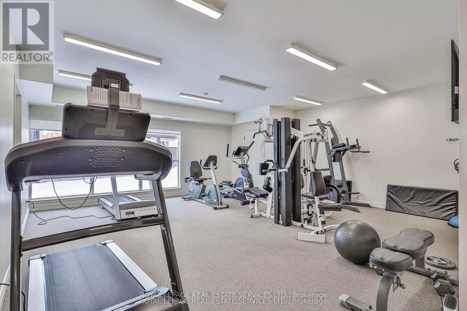 303 - 33 WALLACE STREET Image 24