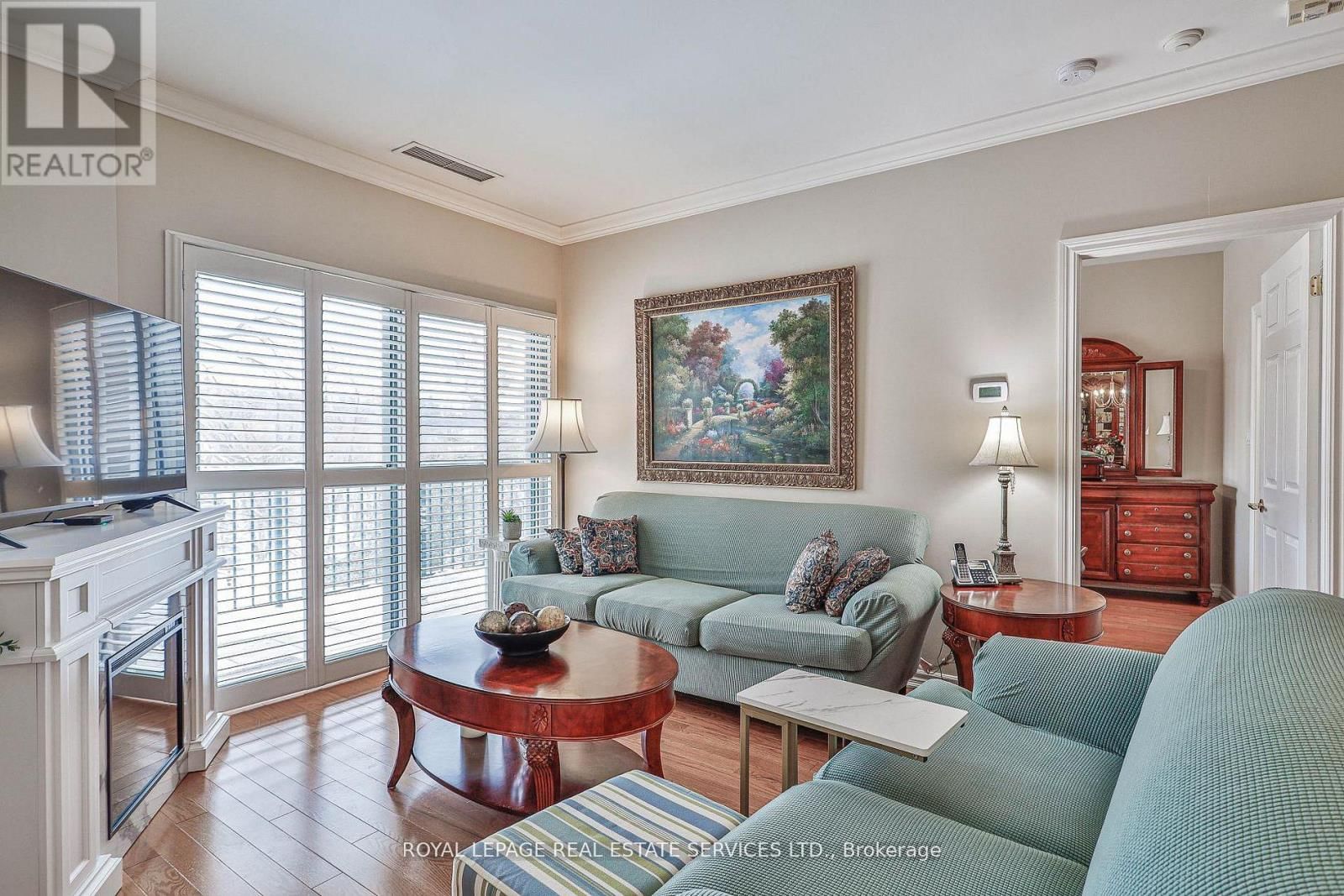 303 - 33 WALLACE STREET Image 8