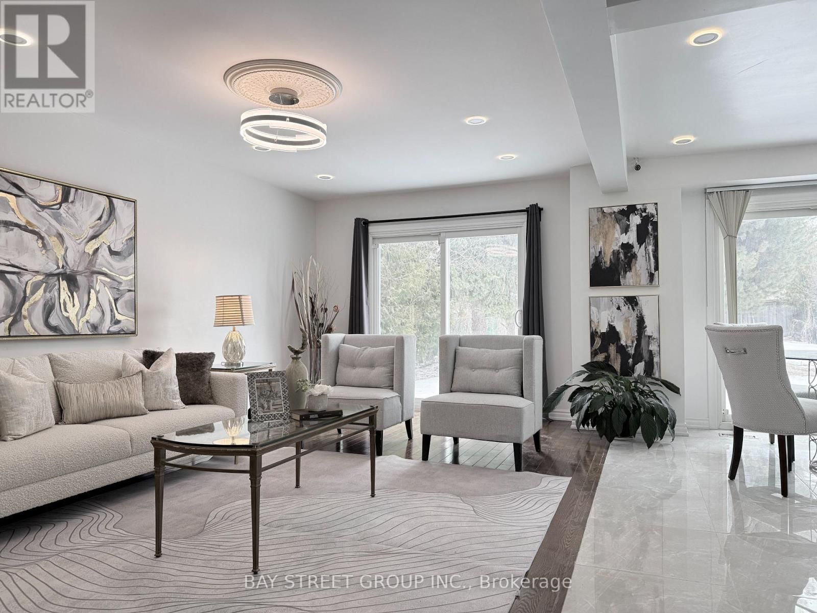 212 RISEBROUGH CIRCUIT Image 10