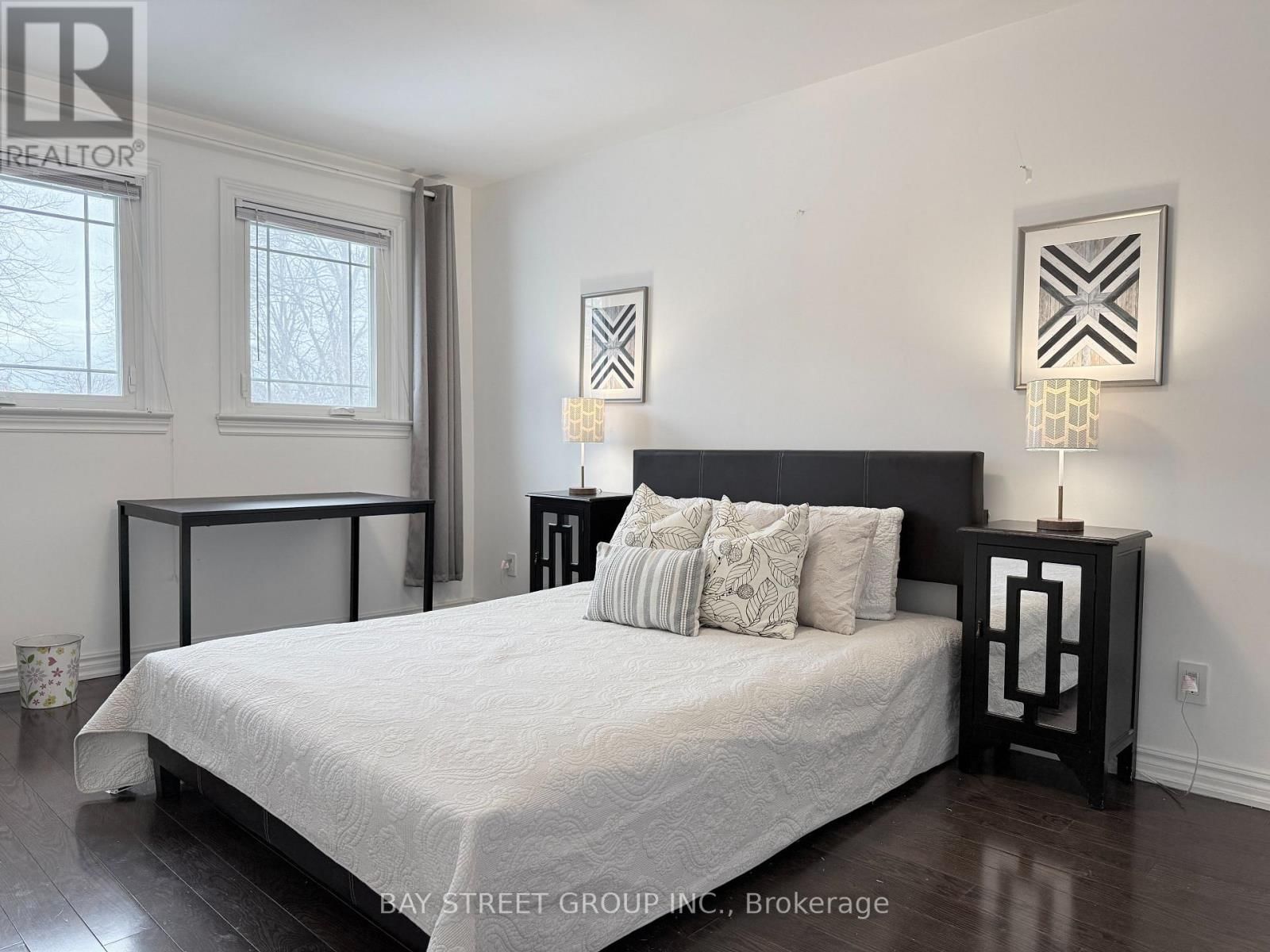 212 RISEBROUGH CIRCUIT Image 17