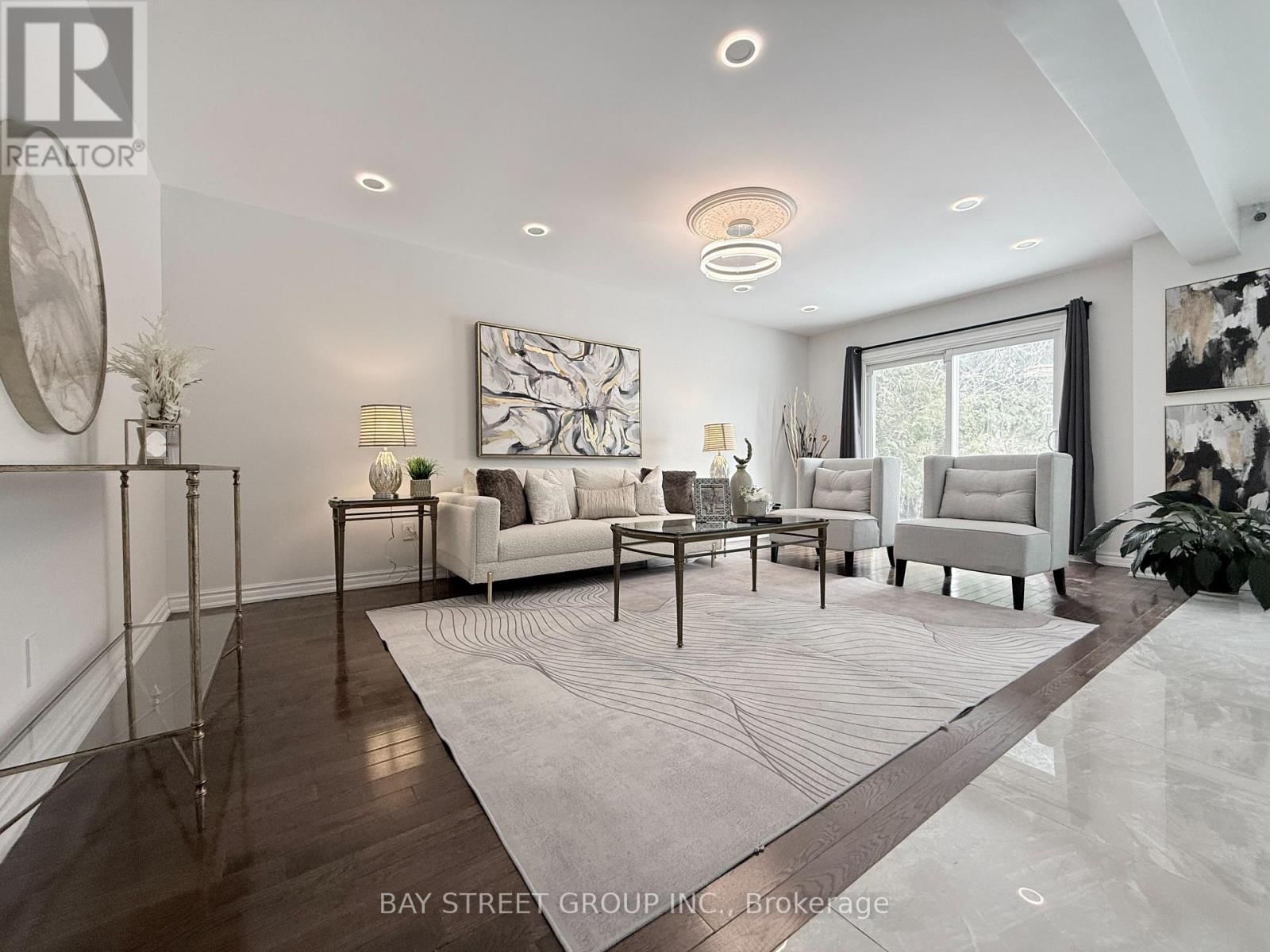 212 RISEBROUGH CIRCUIT Image 5