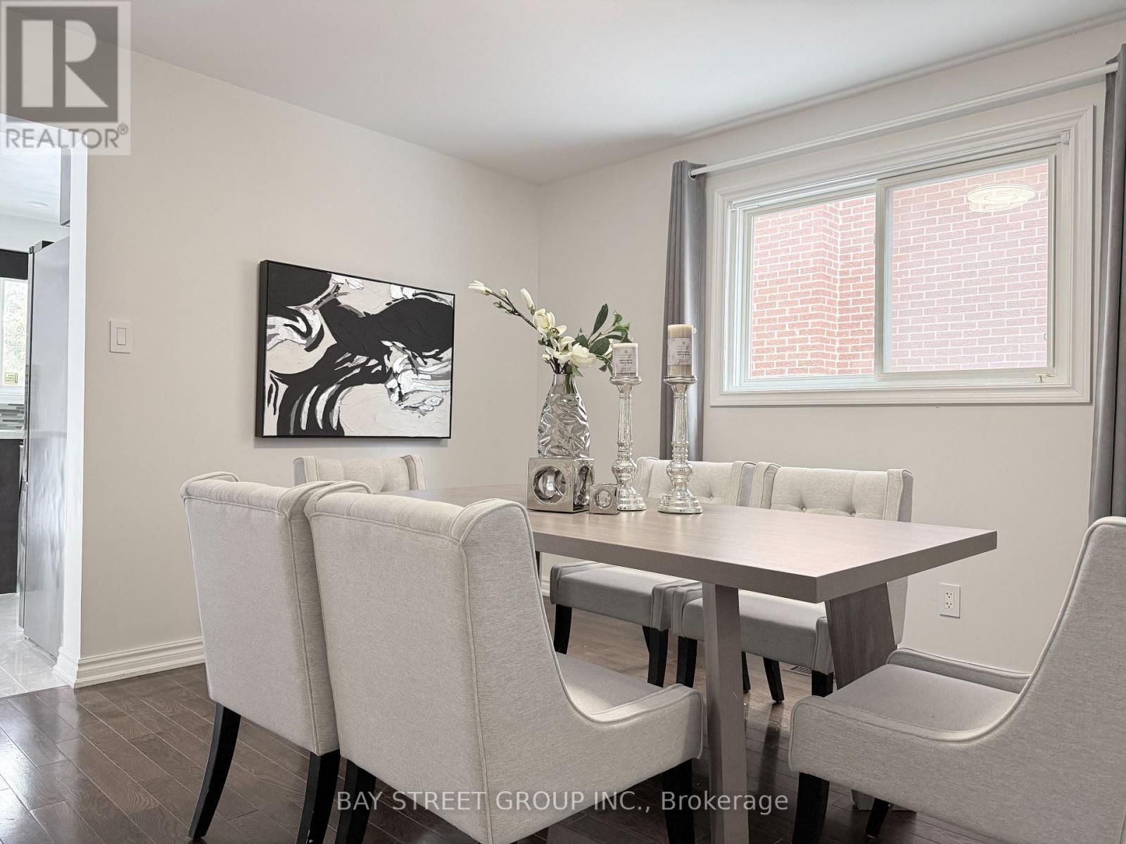 212 RISEBROUGH CIRCUIT Image 8