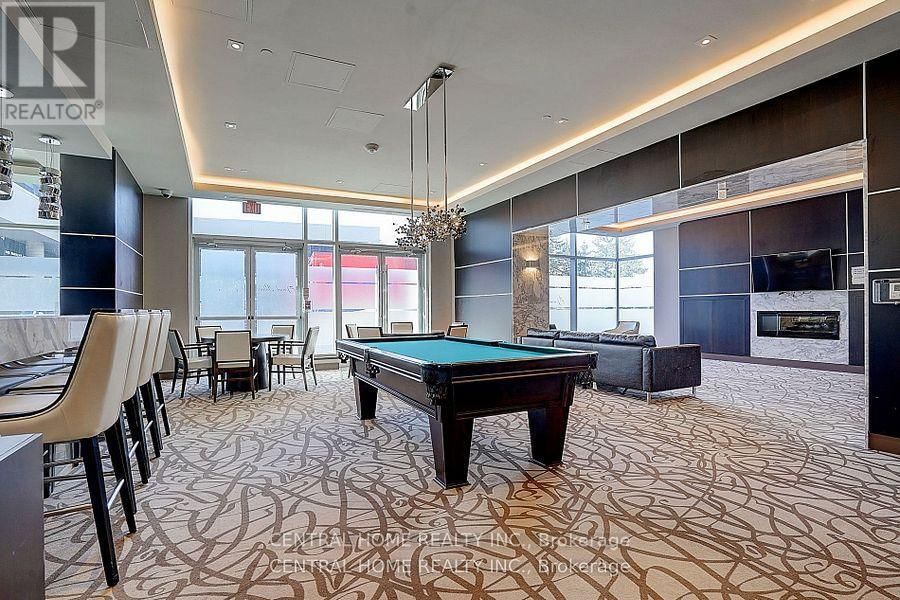 911A - 9608 YONGE STREET Image 26