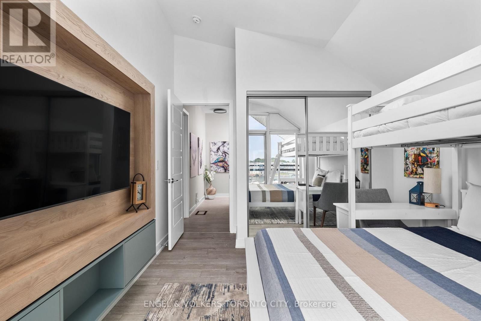 110 - 317 BROWARD WAY Image 20