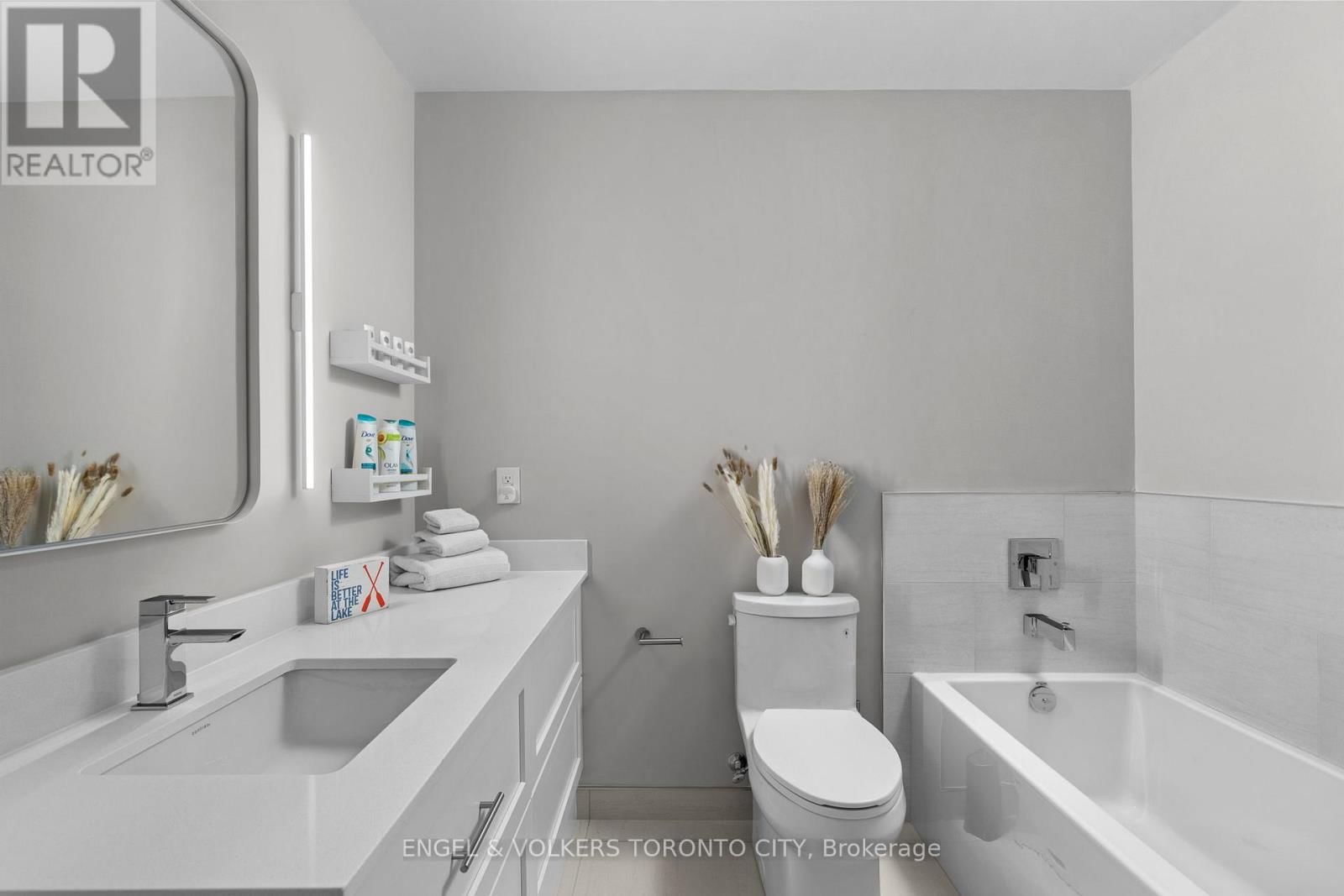 110 - 317 BROWARD WAY Image 24