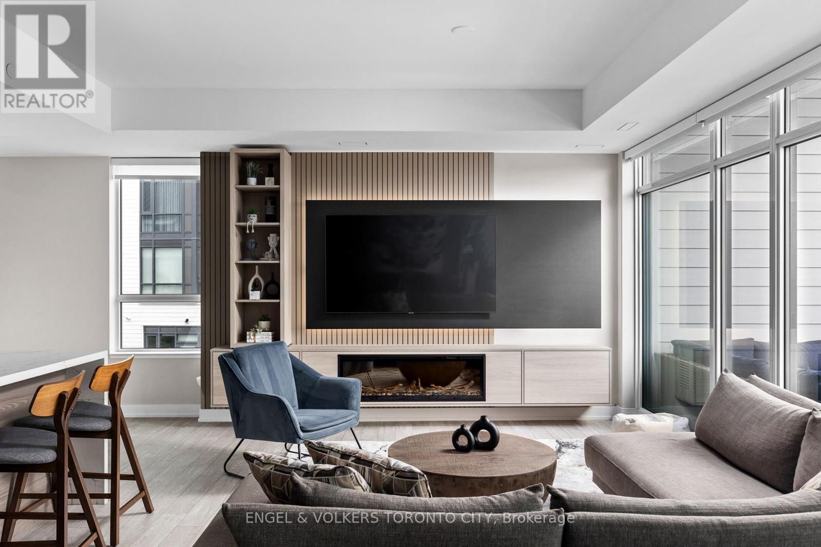 110 - 317 BROWARD WAY Image 4