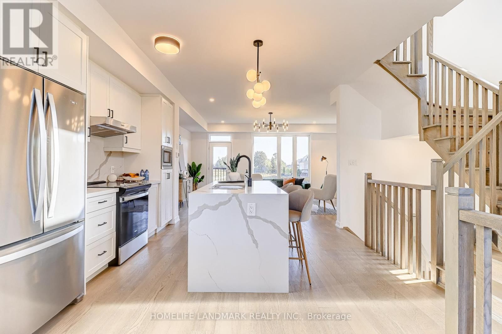 31 BANCROFT LANE Image 3