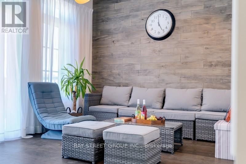 121 LUZON AVENUE Image 21