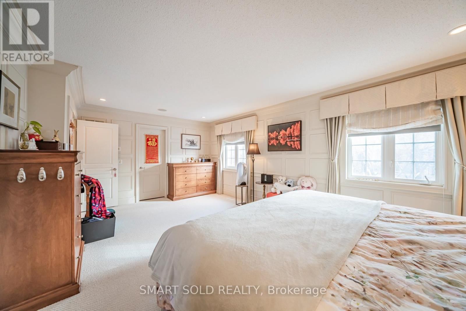 33 EARNSHAW DRIVE Image 24