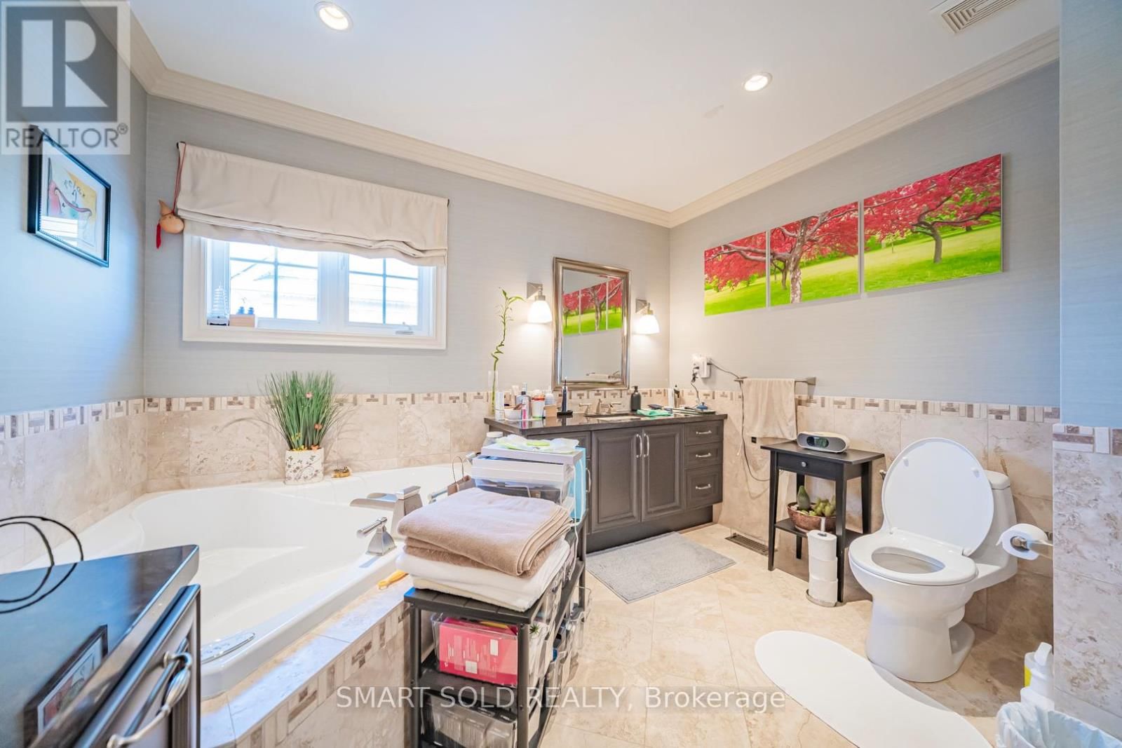 33 EARNSHAW DRIVE Image 26