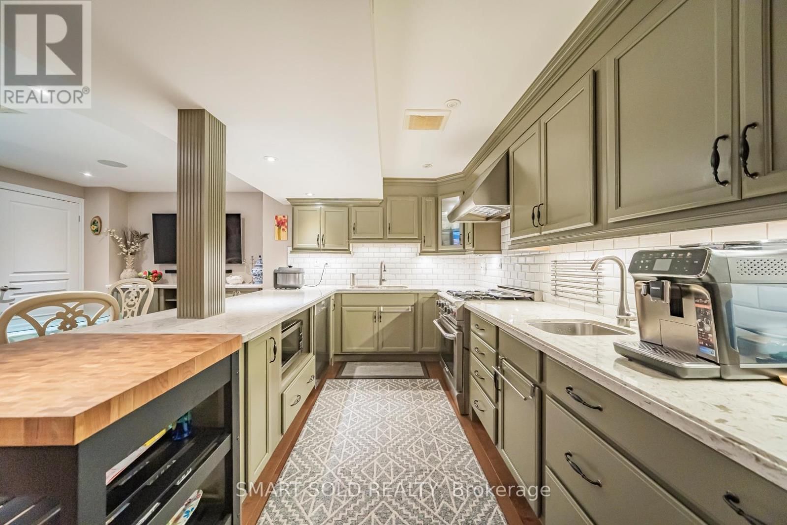 33 EARNSHAW DRIVE Image 46