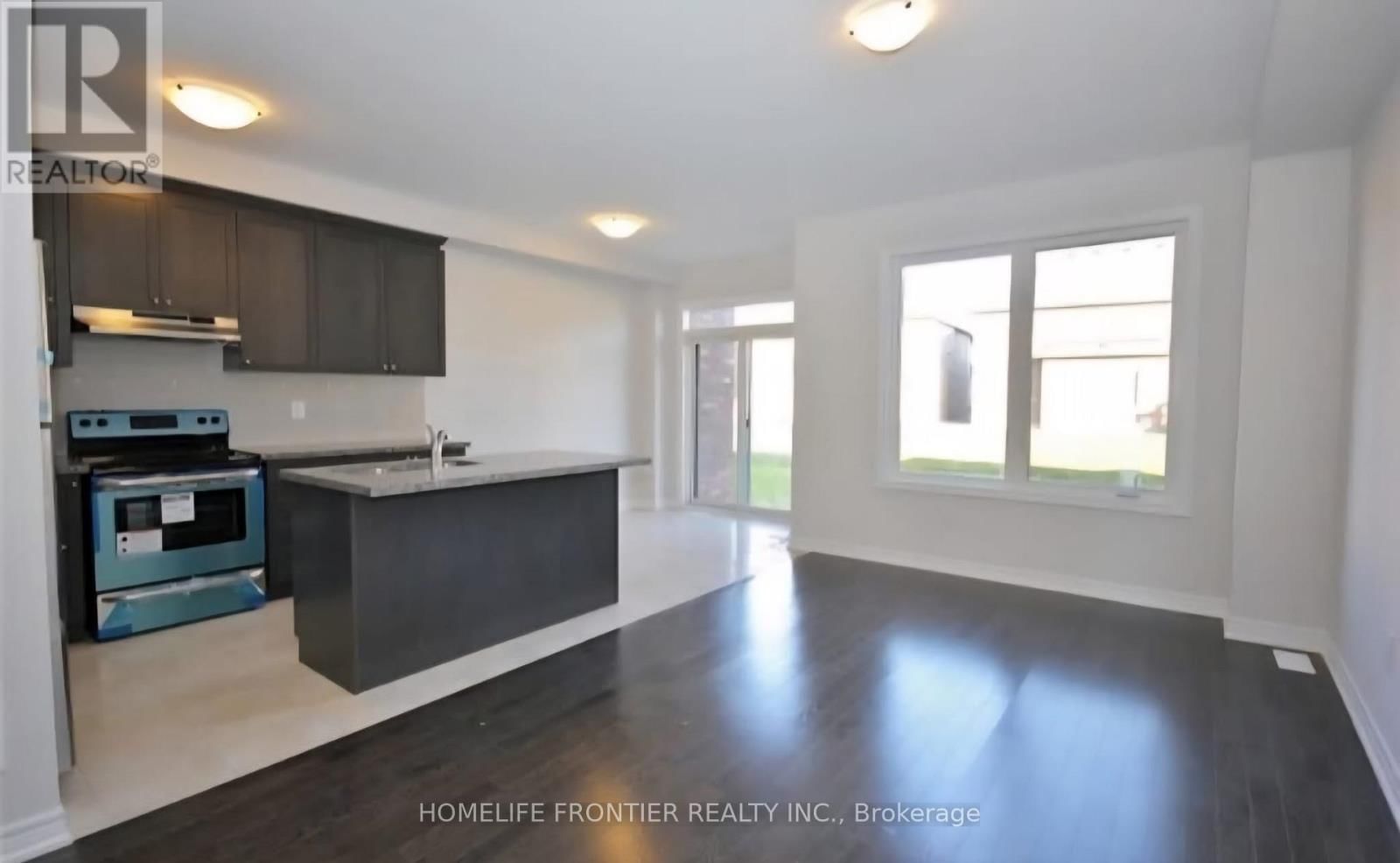 2081 DALE ROAD Image 5