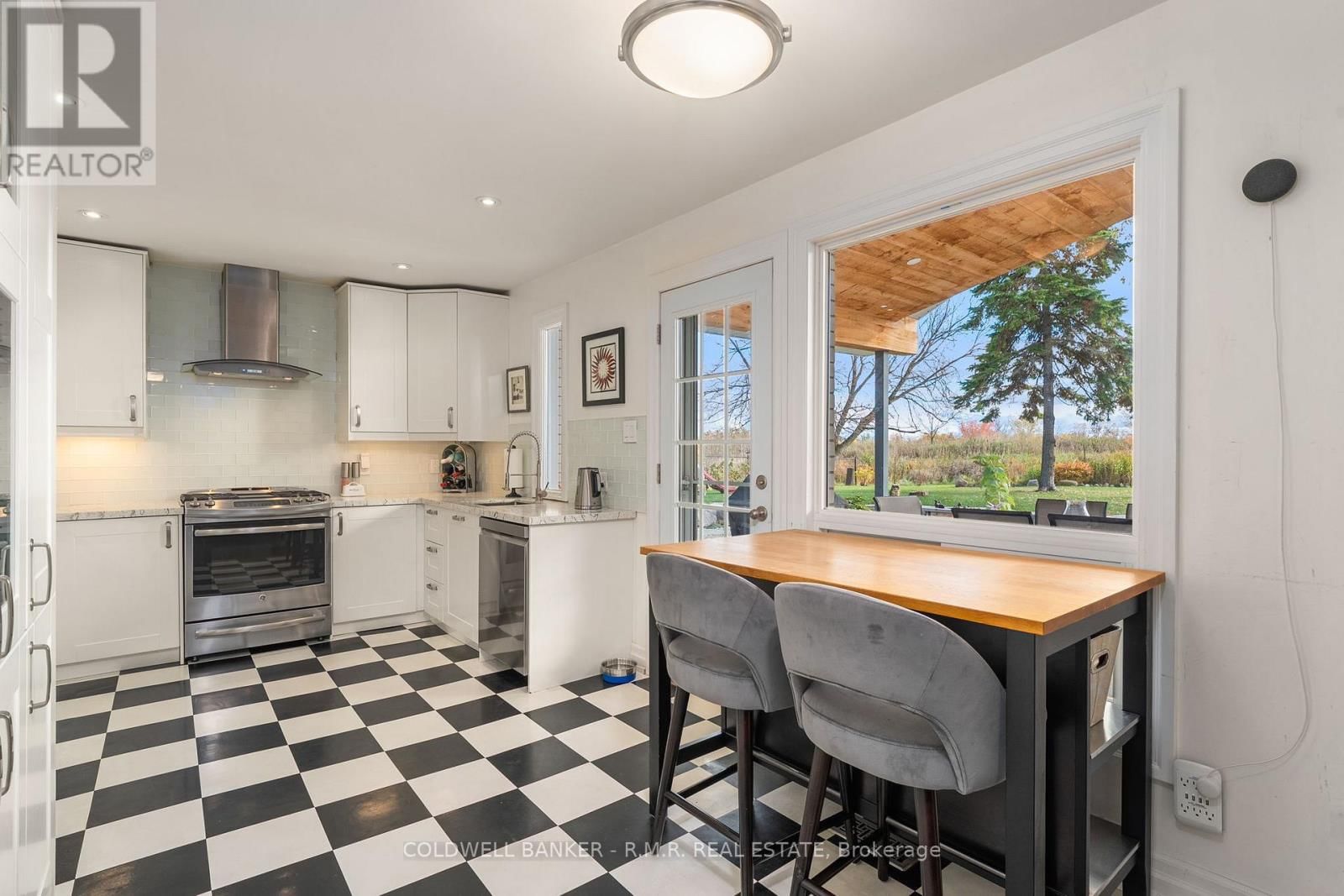 126 PARK STREET Image 14