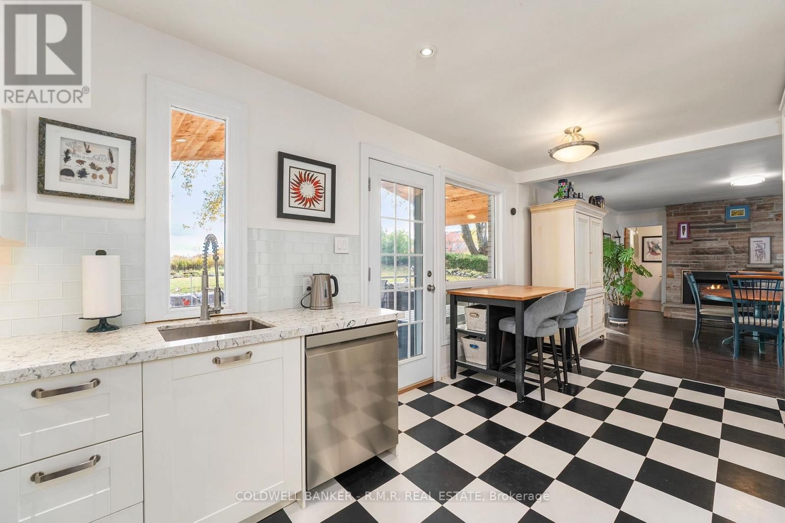 126 PARK STREET Image 16