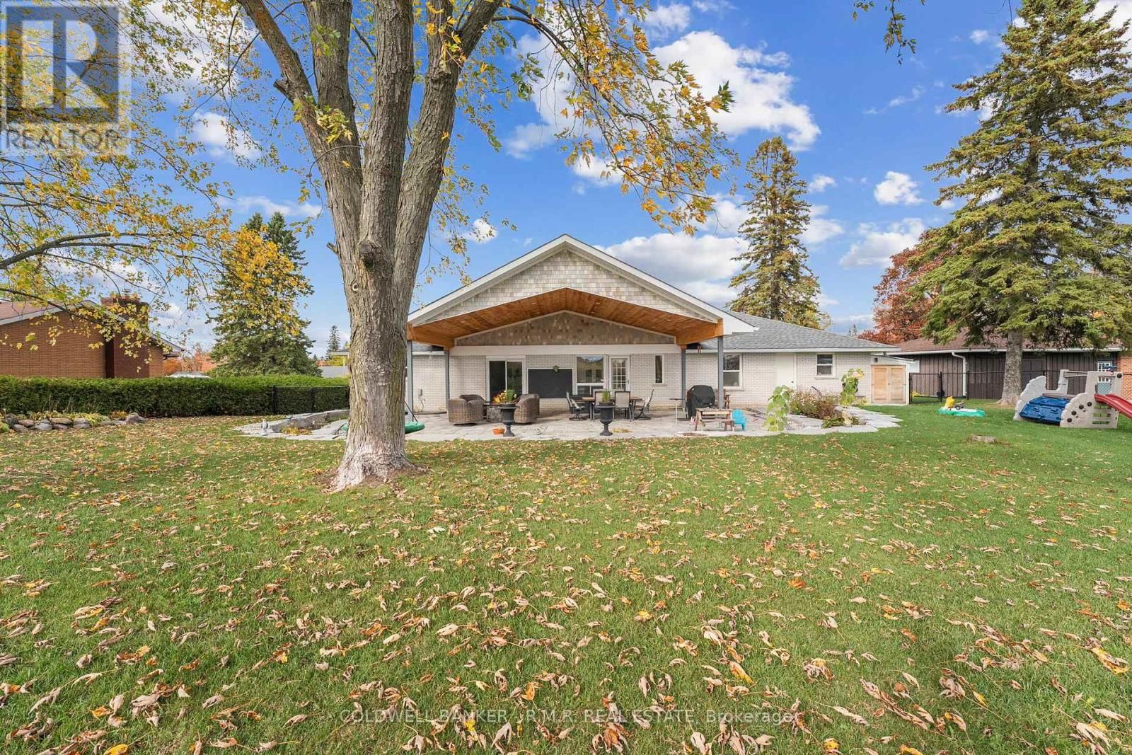 126 PARK STREET Image 2