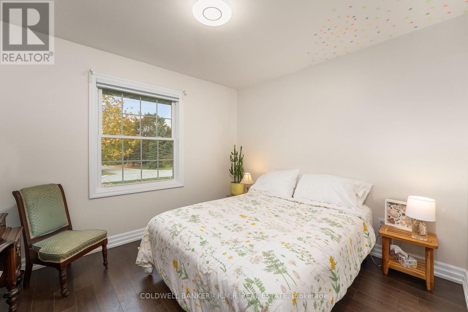 126 PARK STREET Image 24