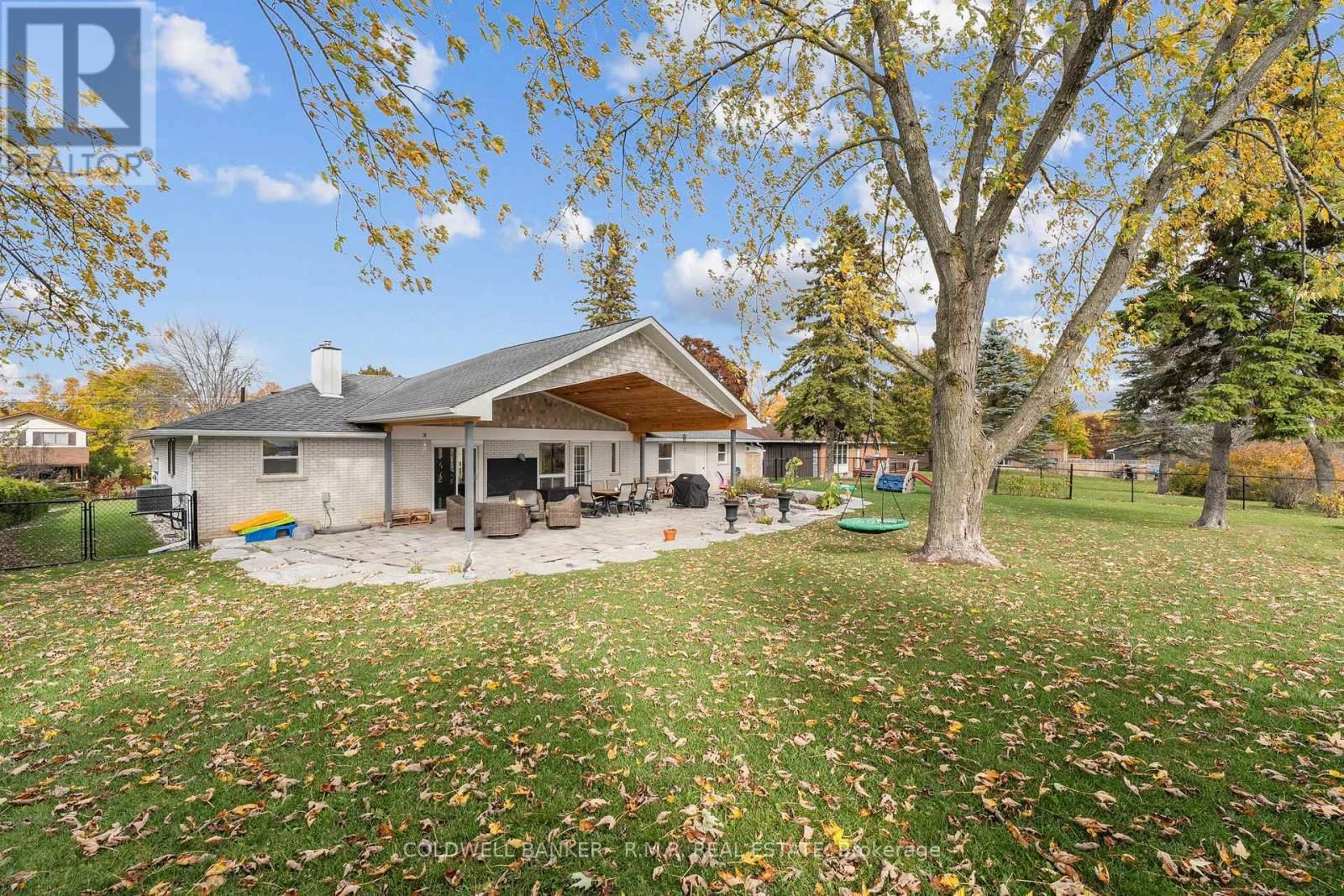 126 PARK STREET Image 37