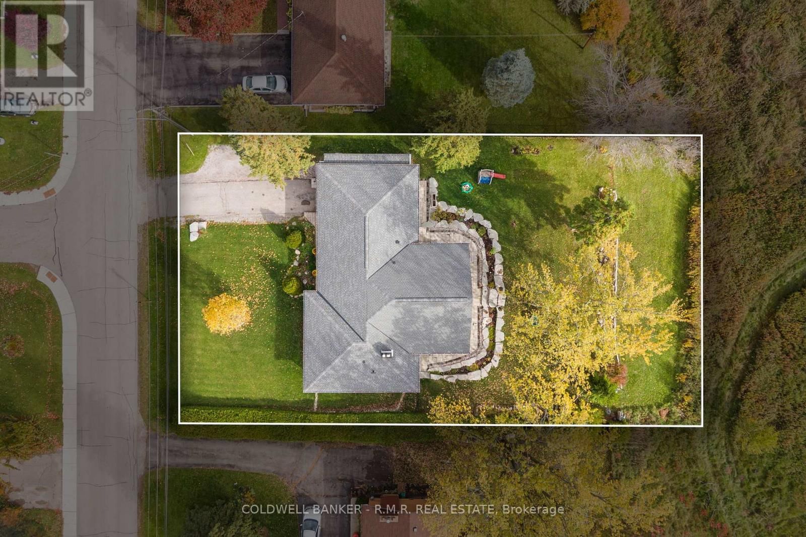 126 PARK STREET Image 8