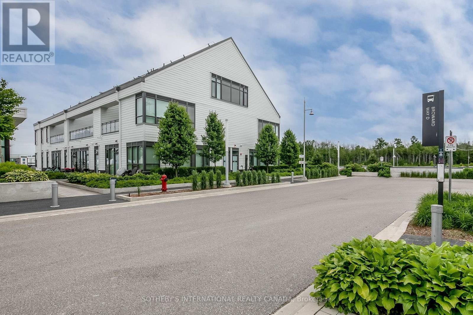 137 - 331 BROWARD WAY Image 2