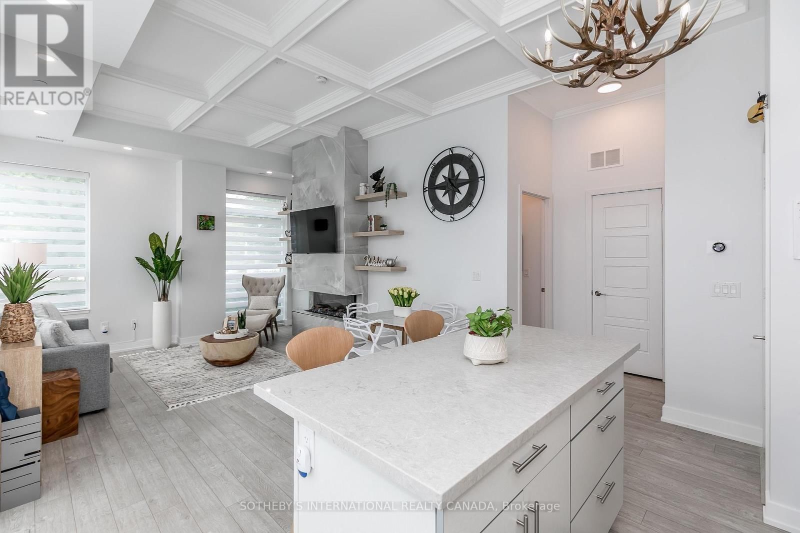 137 - 331 BROWARD WAY Image 30