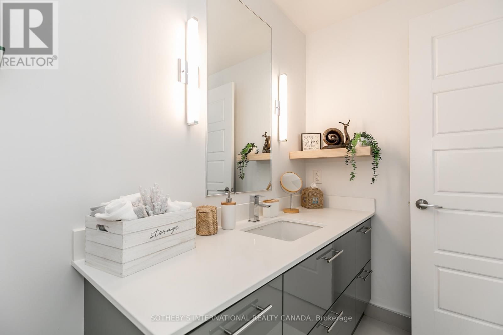 137 - 331 BROWARD WAY Image 43