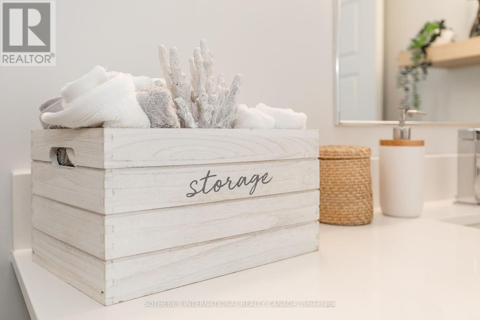 137 - 331 BROWARD WAY Image 44