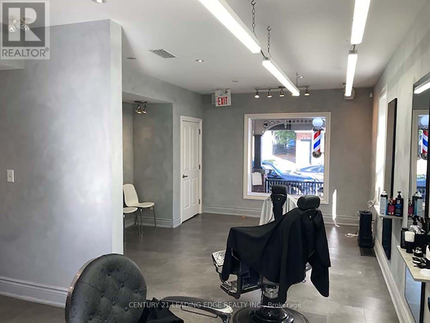 6391 MAIN STREET Image 14