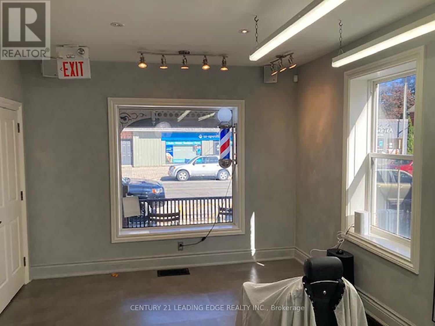 6391 MAIN STREET Image 17