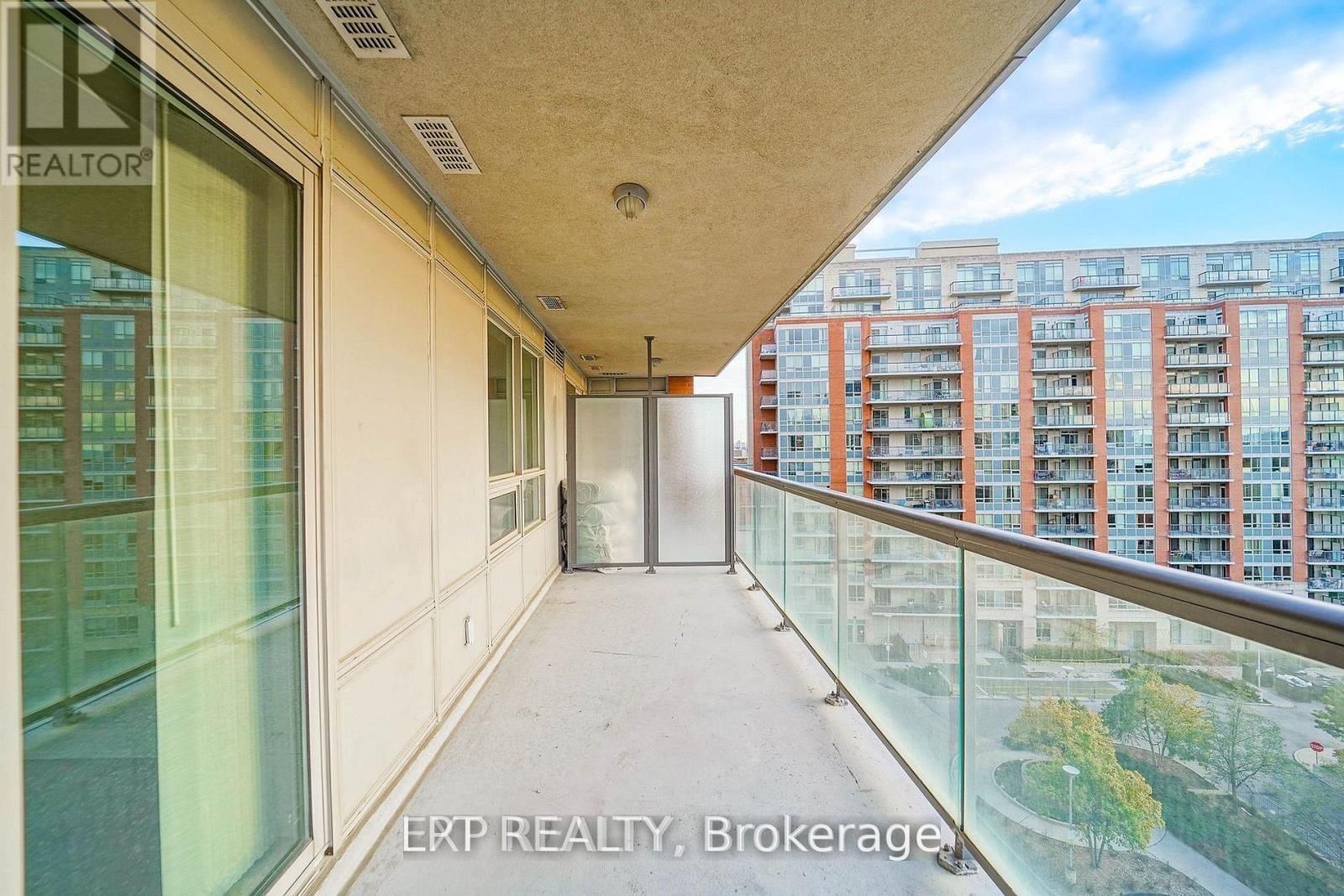 905 - 60 SOUTH TOWN CENTRE BOULEVARD Image 9